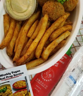 Crispy vegan artichoke and chickpea croquettes served with signature sauce, fries, and rice options (yellow, Mexican, or cilantro)